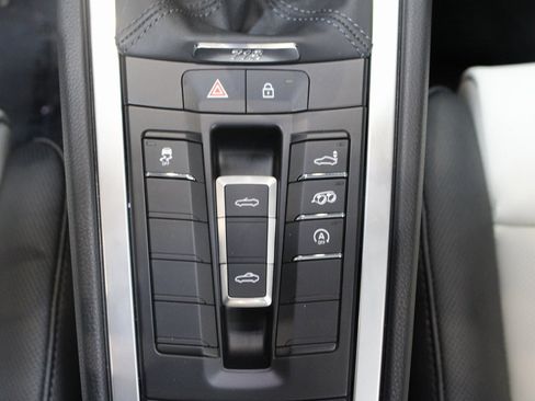 New 2024 Porsche 718 Boxster image 26