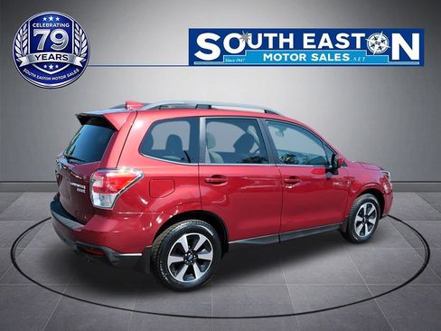 Used 2017 Subaru Forester 2.5i Limited AWD/4WD image 7