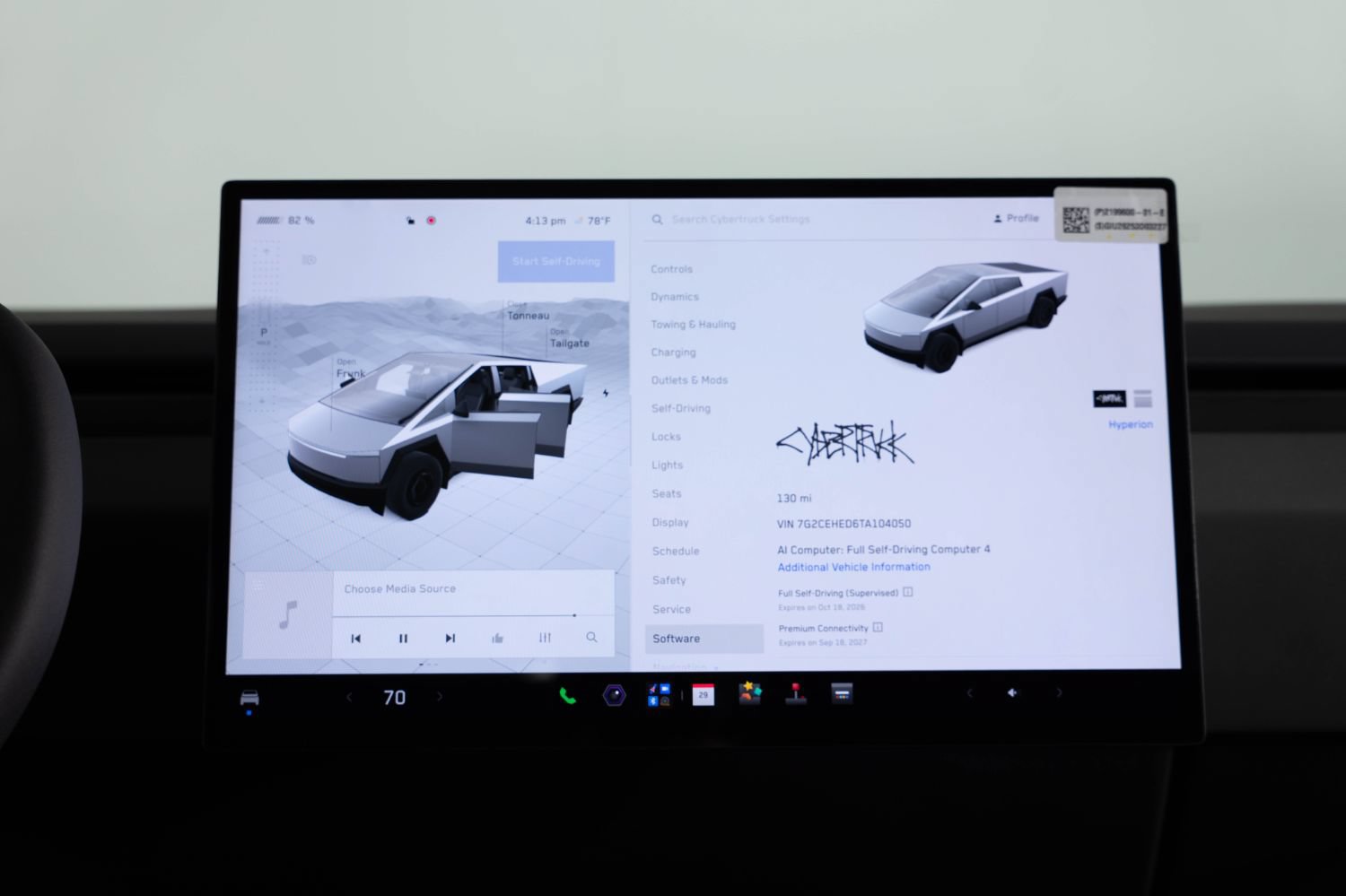 Used 2026 Tesla Cybertruck AWD Crew Cab image 34