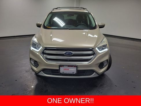 Used 2017 Ford Escape SE w/ SE Leather Comfort Package image 2