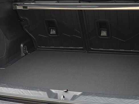 New 2026 Subaru Crosstrek 2.5i Limited image 9