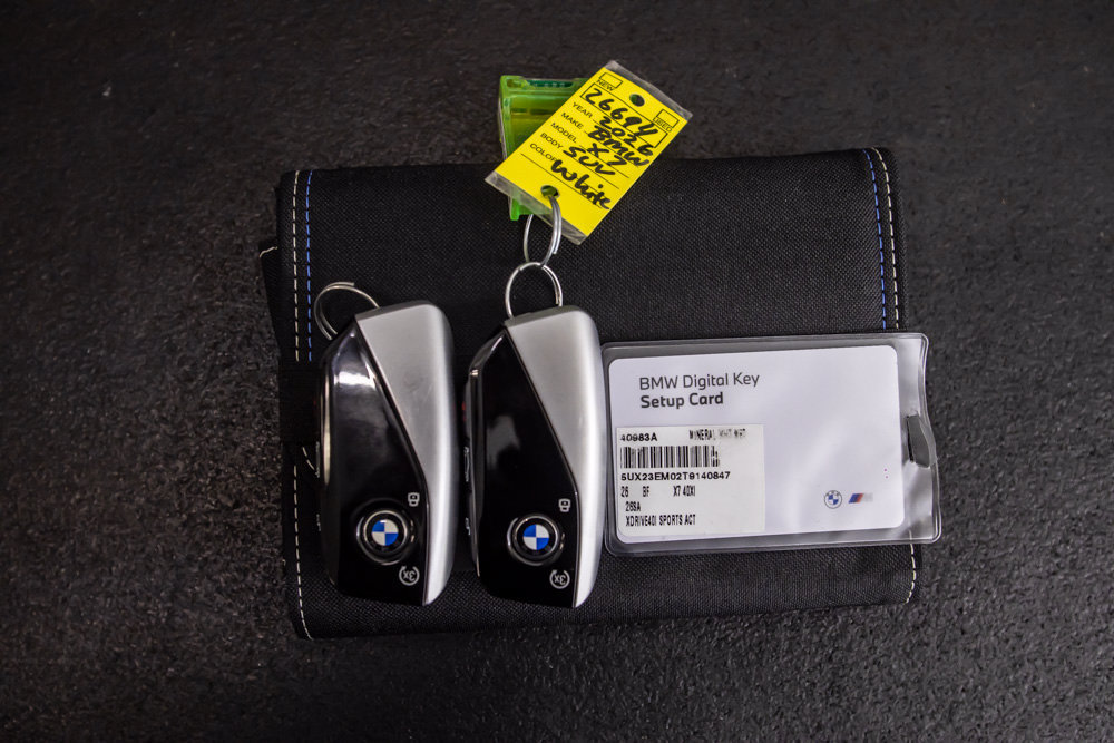 Used 2026 BMW X7 xDrive40i w/ M Sport Package AWD/4WD image 46