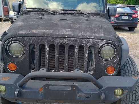 Used 2008 Jeep Wrangler X AWD/4WD image 5