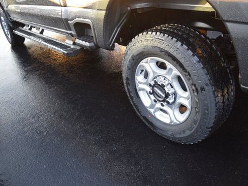 New 2026 Ford F250 XLT w/ Snow Plow Prep Package image 4