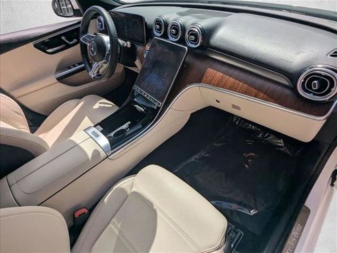Used 2023 Mercedes-Benz C 300 Sedan image 22