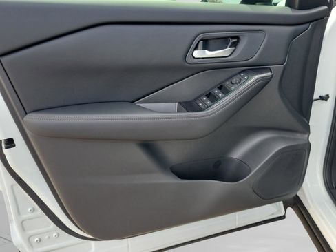 New 2026 Nissan Rogue SV w/ Cold Weather Package image 33