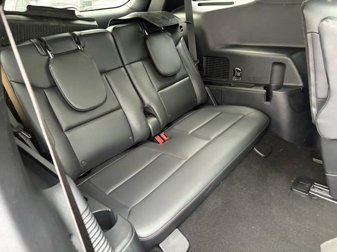 Used 2025 Ford Explorer ST-Line w/ Premium Package image 52