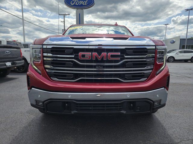 Used 2024 GMC Sierra 1500 SLT w/ SLT Premium Plus Package AWD/4WD image 41