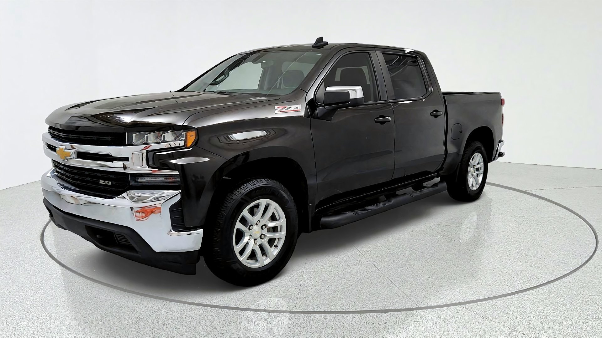 Used 2019 Chevrolet Silverado 1500 LT w/ All-Star Edition AWD/4WD image 1