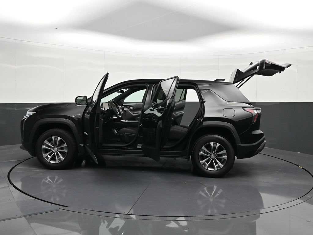 Certified 2026 Chevrolet Equinox LT AWD/4WD image 41