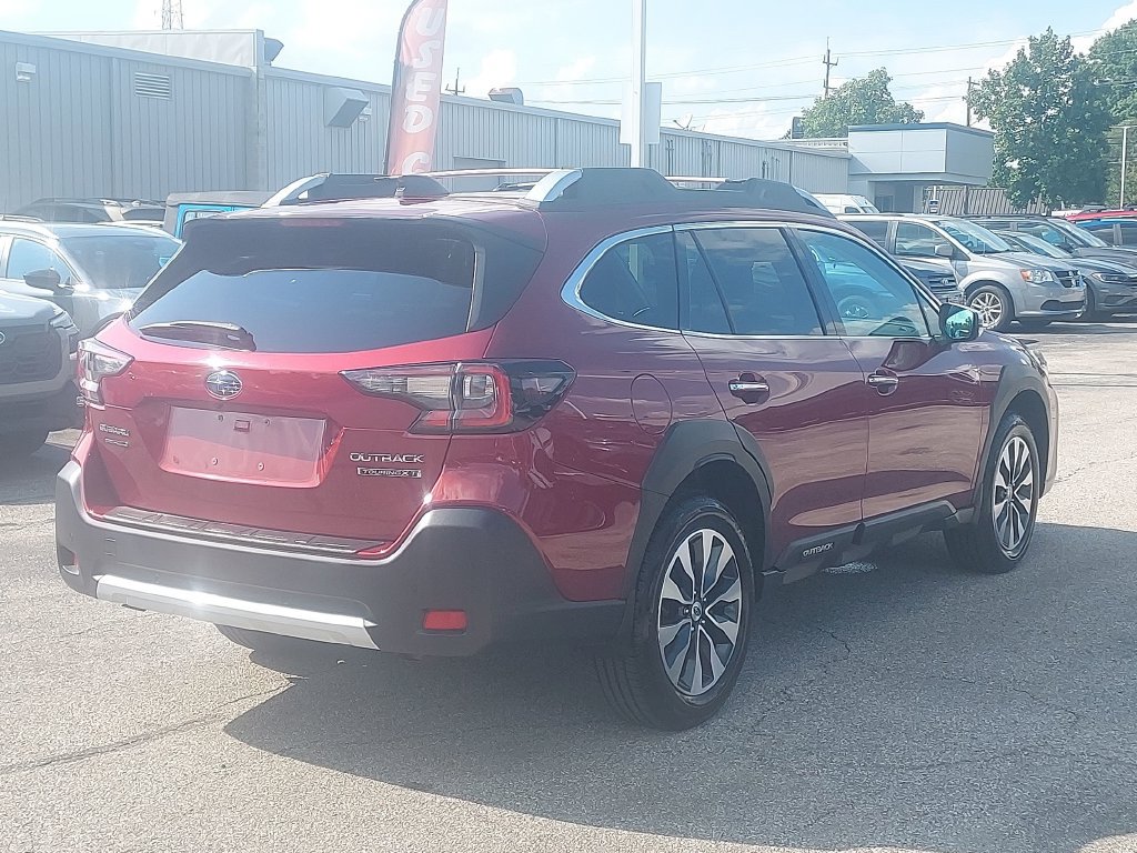 Used 2024 Subaru Outback Touring XT AWD/4WD image 7
