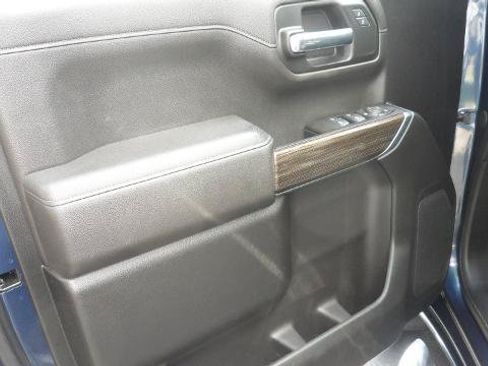 Used 2021 Chevrolet Silverado 1500 RST AWD/4WD image 21