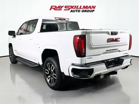 Used 2025 GMC Sierra 1500 AT4 w/ AT4 Premium Package image 5
