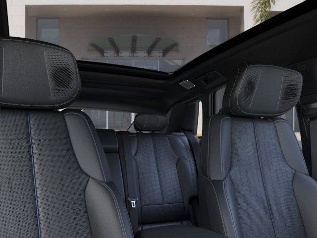 New 2027 Cadillac Lyriq Signature Sport RWD image 24