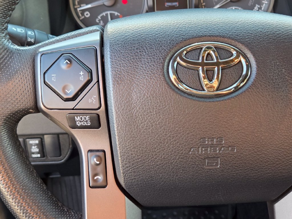 Used 2020 Toyota Tacoma TRD Off-Road AWD/4WD image 24
