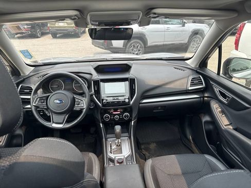 Used 2021 Subaru Forester Premium AWD/4WD image 11
