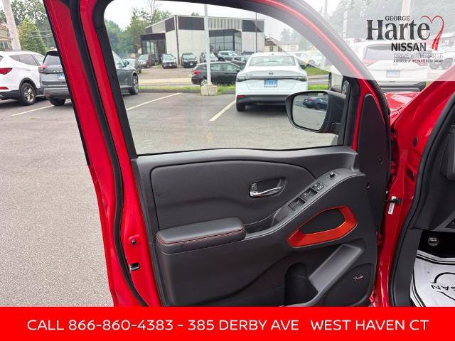 Certified 2025 Nissan Frontier PRO-4X w/ Pro Convenience Package AWD/4WD image 12