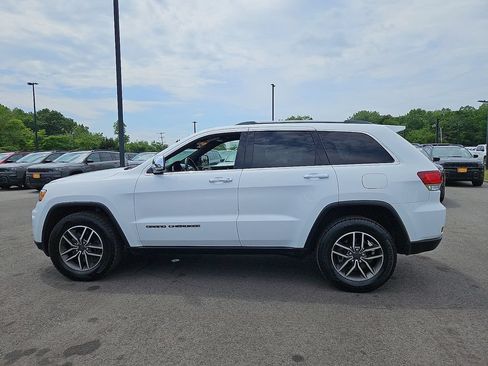 Certified 2021 Jeep Grand Cherokee Limited AWD/4WD image 4