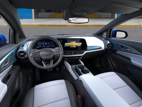 New 2026 Chevrolet Equinox EV LT AWD/4WD image 15