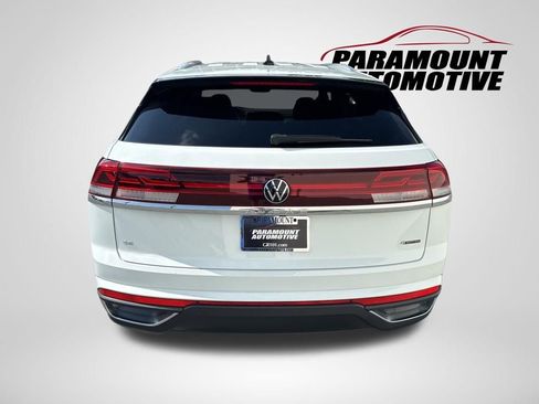 Certified 2024 Volkswagen Atlas Cross Sport SE AWD/4WD image 6
