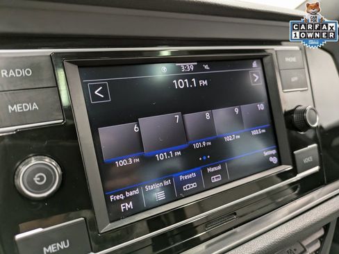 Used 2021 Volkswagen Jetta R-Line w/ R-Line Cold Weather Package image 13