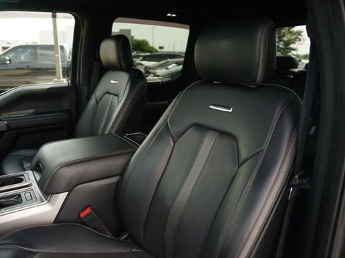Certified 2019 Ford F150 Platinum w/ Equipment Group 701A Luxury AWD/4WD image 10
