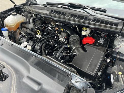Used 2023 Ford Edge SEL image 35