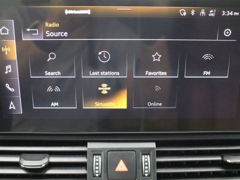 Used 2023 Audi Q5 2.0T Premium Plus w/ Premium Plus Package AWD/4WD image 19