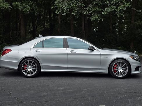 Used 2017 Mercedes-Benz S 63 AMG 4MATIC Sedan w/ Warmth & Comfort Package image 7