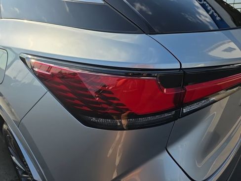 Certified 2025 Lexus RX 350 Premium w/ Convenience Package AWD/4WD image 35