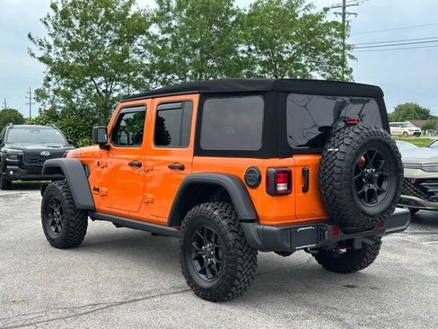 Used 2025 Jeep Wrangler Unlimited Sport AWD/4WD image 5
