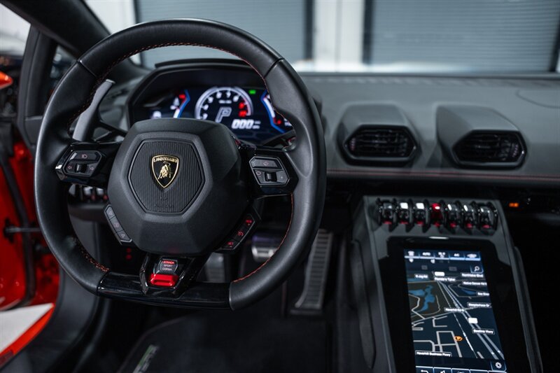 Used 2020 Lamborghini Huracan EVO AWD/4WD image 45