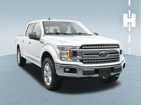 Used 2019 Ford F150 XLT w/ Equipment Group 302A Luxury AWD/4WD image 3