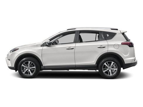 Used 2017 Toyota RAV4 XLE w/ Plus Special Value Package FWD image 3