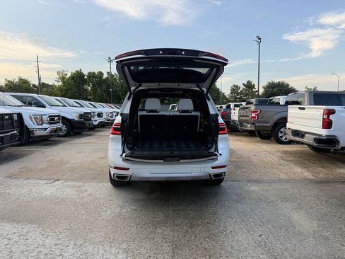 Used 2024 BMW X7 xDrive40i AWD/4WD image 40