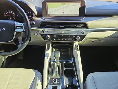 Used 2022 Kia Telluride EX w/ Towing Package image 11