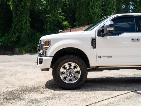 Used 2021 Ford F250 Platinum AWD/4WD image 3