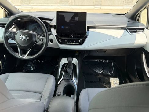 Used 2025 Toyota Corolla SE w/ SE Premium Package FWD image 14