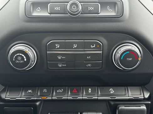 New 2026 Chevrolet Silverado 1500 Custom Trail Boss AWD/4WD image 13