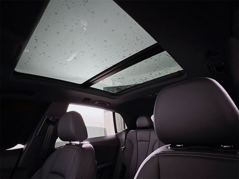 New 2025 Audi Q8 Premium image 14