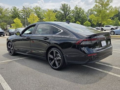 Used 2024 Honda Accord Sport image 6