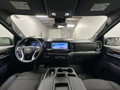 Certified 2024 Chevrolet Silverado 1500 LT w/ Z71 Off-Road Package image 20