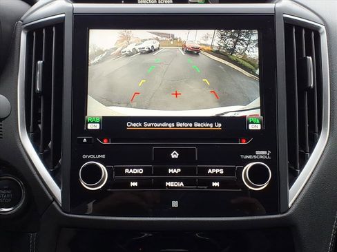 Used 2020 Subaru Forester Limited image 24