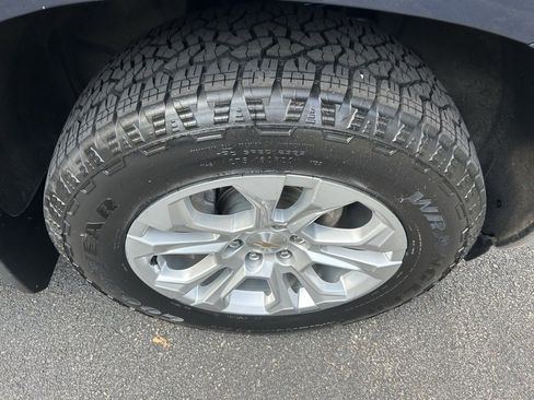 Used 2023 Chevrolet Silverado 1500 LTZ image 9