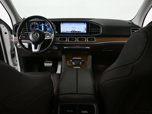 Certified 2023 Mercedes-Benz GLS 450 4MATIC image 17