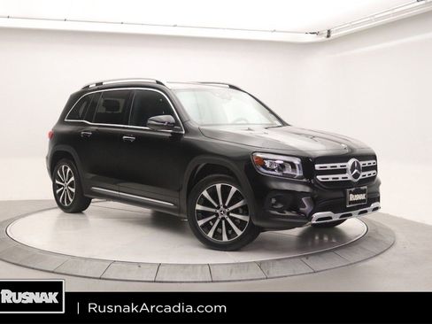 Certified 2023 Mercedes-Benz GLB 250 image 1