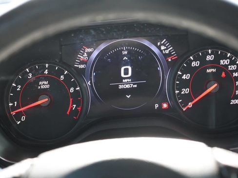 Used 2023 Chevrolet Camaro SS RWD image 18