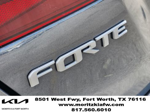 Certified 2024 Kia Forte LXS FWD image 10
