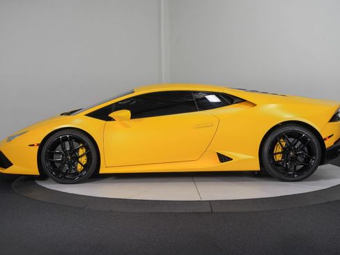 Used 2015 Lamborghini Huracan LP 610-4 AWD/4WD image 6