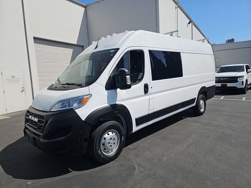 Used 2023 RAM ProMaster 3500 FWD image 1